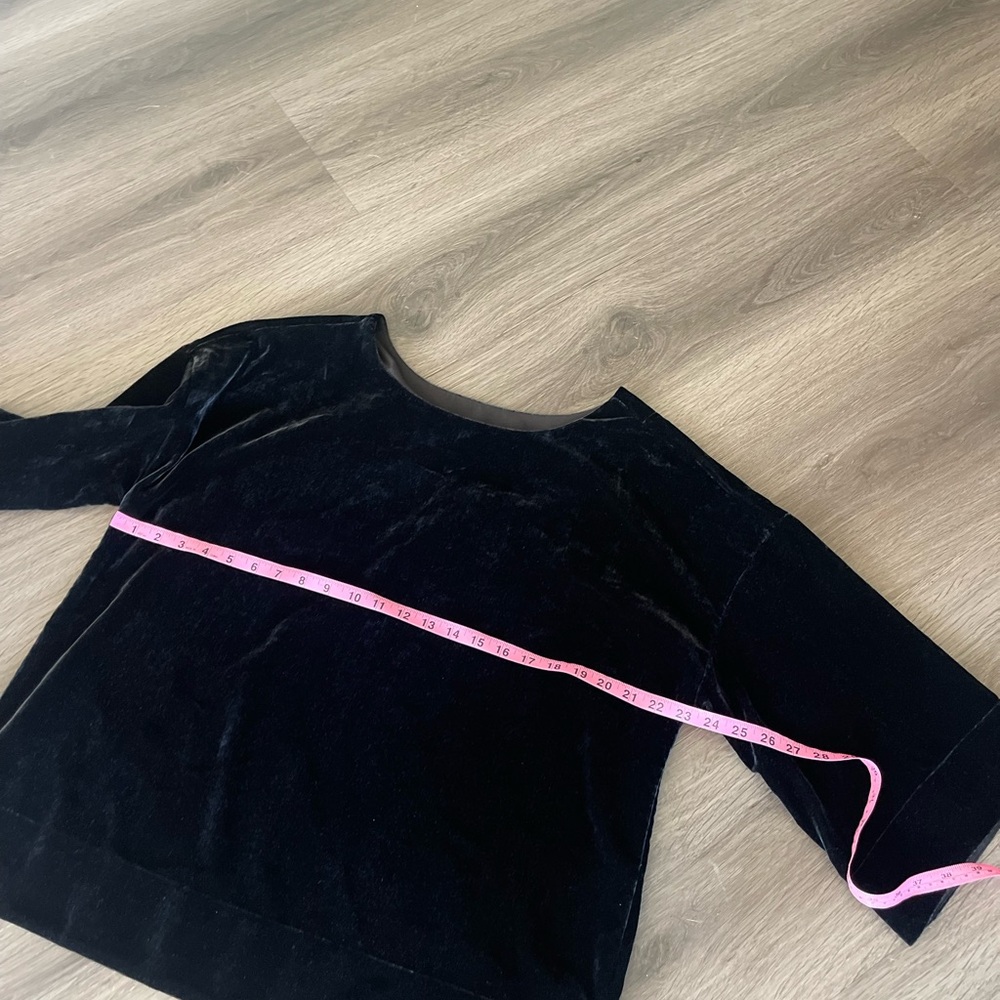 Soft Surroundings Aria Velvet Tunic Black NWT - Picture 5 of 8